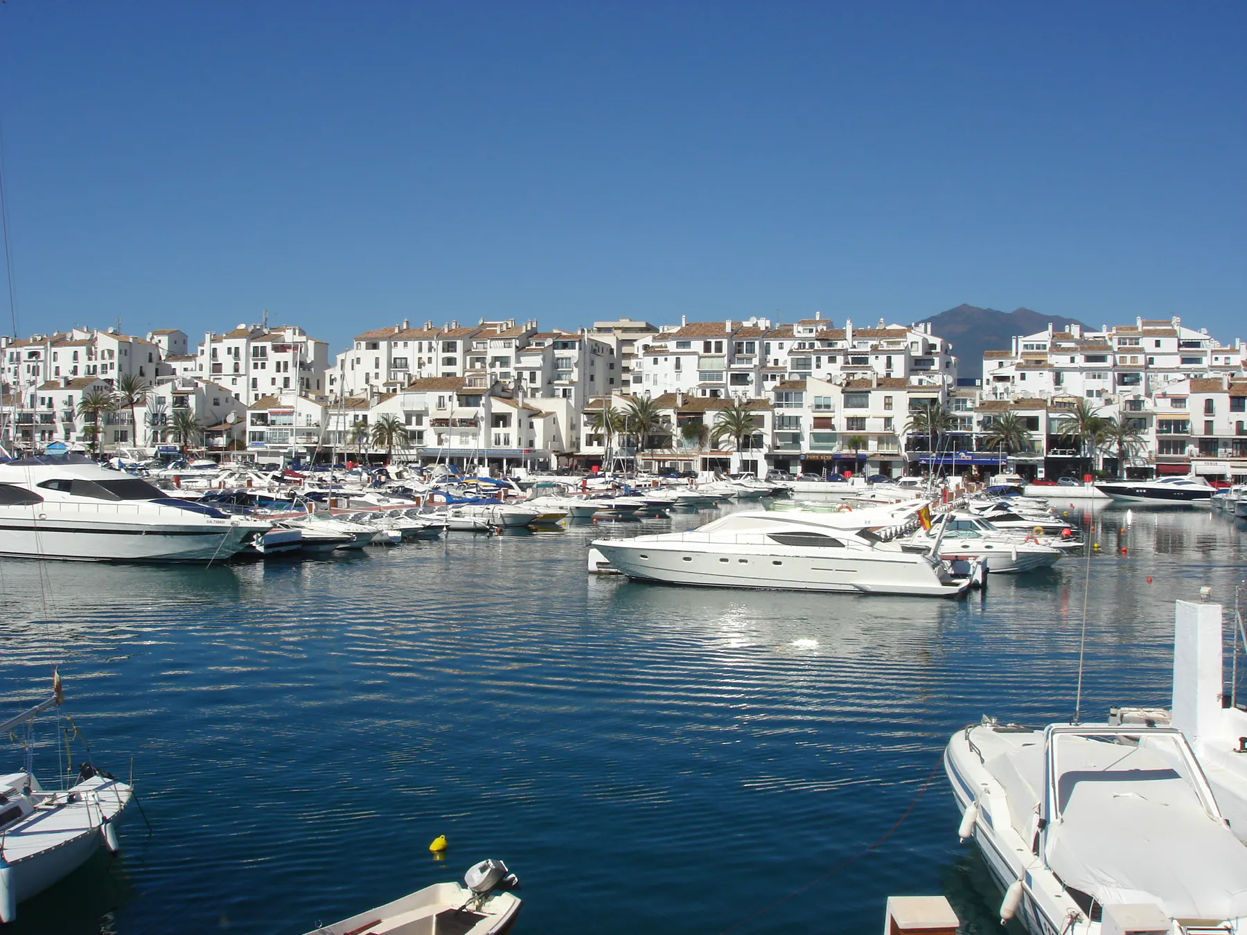 Panoramic view of Marbella, Costa del Sol - Properties for sale